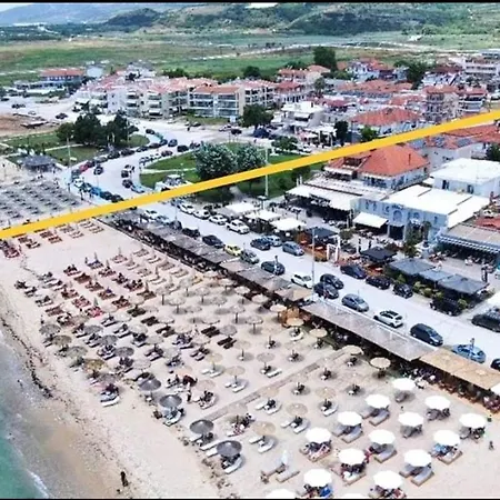 Apartment Nikos House Studio 1 παραλία οφρυνίου Ofrinion